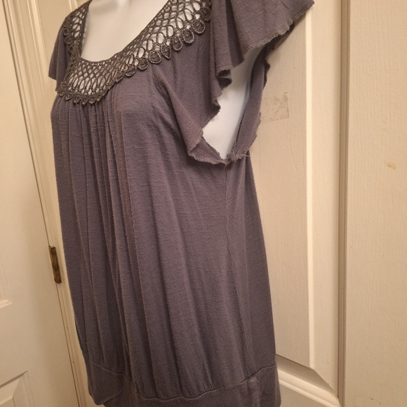 Robin's Nest women's top small - Picture 2 of 5